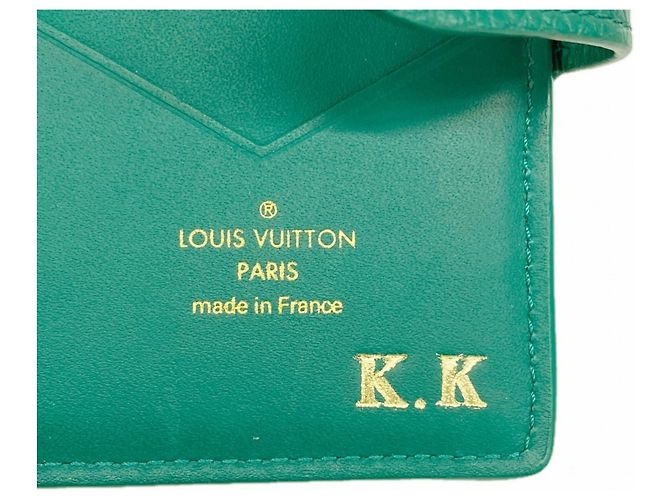 Louis Vuitton Bi-Fold Wallet aus Taurillon-Leder in Grün - Ansicht 4