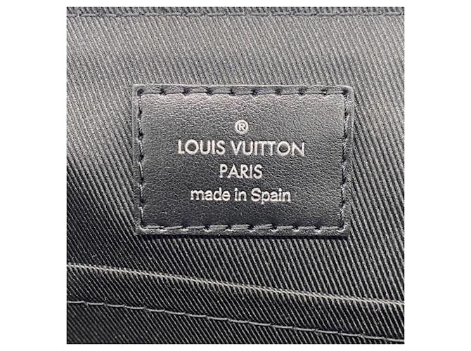 Borsa a tracolla Louis Vuitton Monogram Eclipse District PMNV2 Nero - vista 5