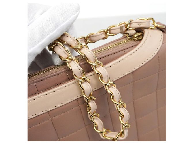 Borsa a tracolla Chanel in agnello rosa beige - vista 10
