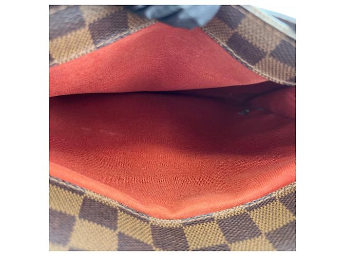 Borsa a Spalla Louis Vuitton Belem MM Marrone - vista 14