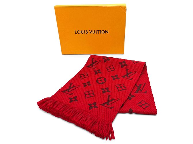 Louis Vuitton Ruby Wool Silk Blend Stole Red - view 2