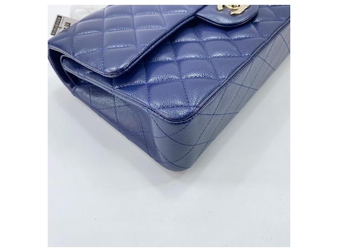 Borsa a tracolla Chanel Matelassé 25 Blu navy - vista 7