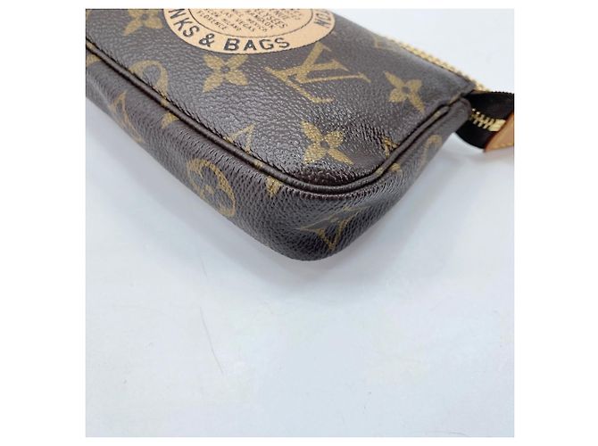 Borsa Louis Vuitton Mini Pochette Accessoires Marrone - vista 9
