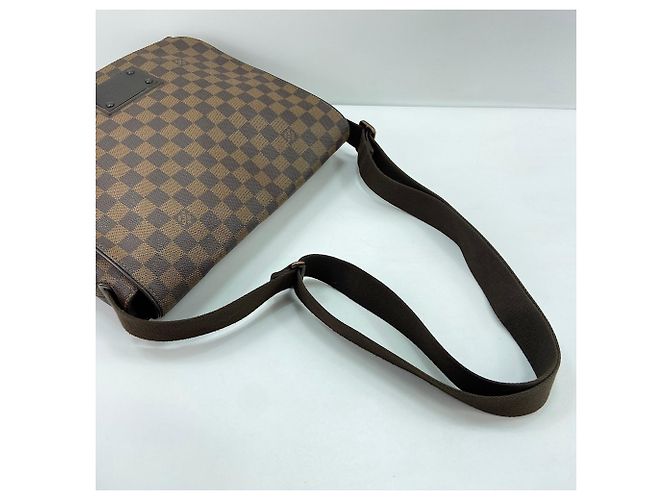 Borsa a Spalla Louis Vuitton Brooklyn MM - Marrone - vista 10