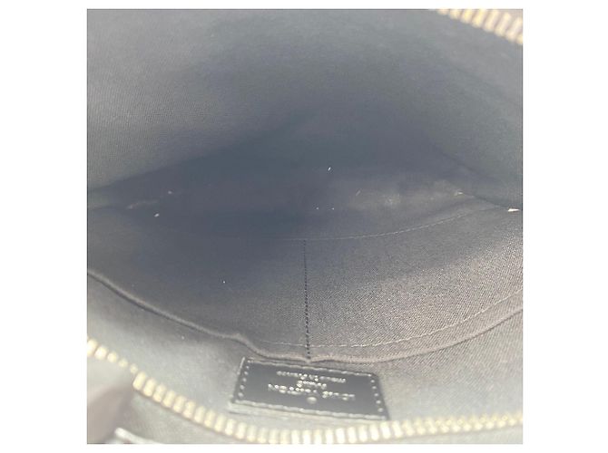 Borsa a tracolla Louis Vuitton Thomas Nero - vista 13