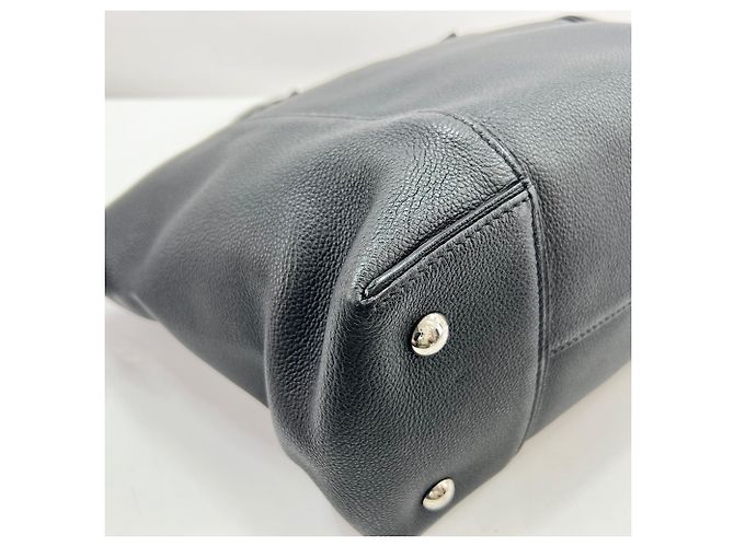 Borsa Louis Vuitton Lockit MM Nero - vista 8