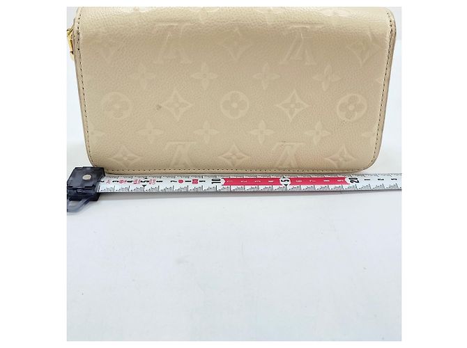 Portafoglio con catena Louis Vuitton Metis Shoulder Bag Beige - vista 4