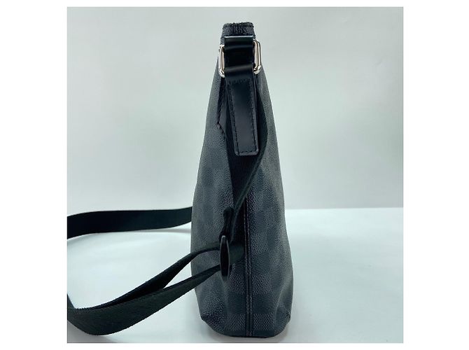 Borsa a Spalla Louis Vuitton Mick PM - Black Nero - vista 5