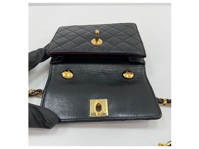 Borsa a Spalla Chanel Mini Matelassé Nero - vista 12