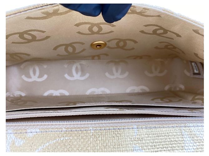 Borsa a Spalla Chanel Camellia Print Beige - vista 11