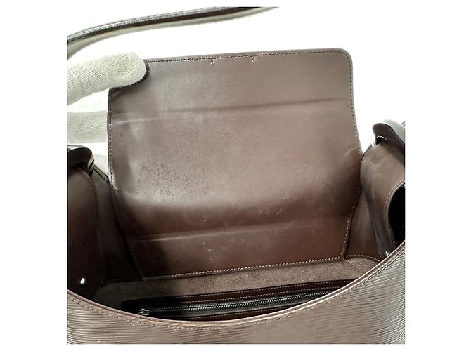 Borsa a mano in pelle Epi Louis Vuitton Marrone Bianco - vista 8