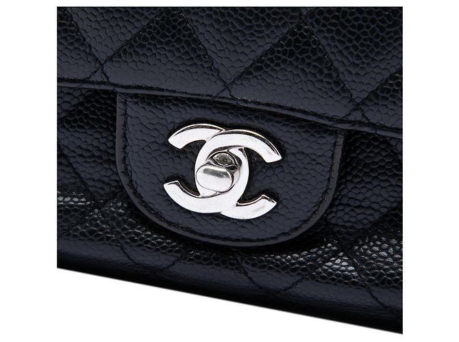 Chanel Black Medium Classic Caviar Double Flap Nero - vista 5
