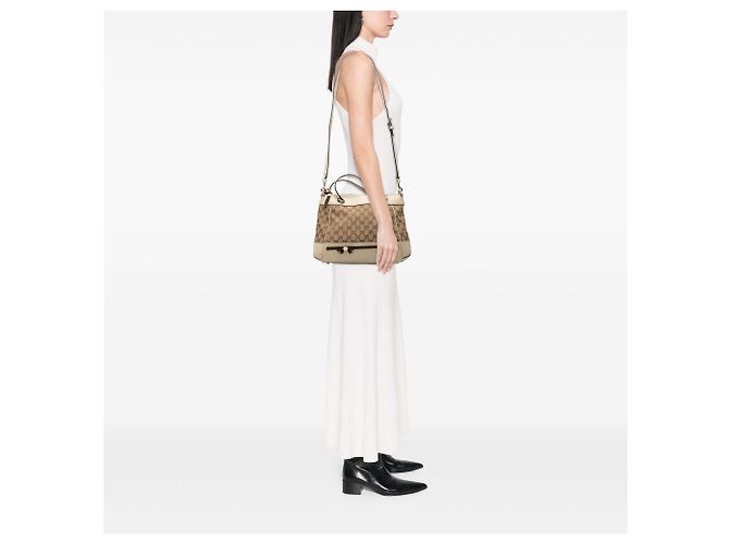 Sac à main Mayfair en toile GG beige de Gucci - vue 7
