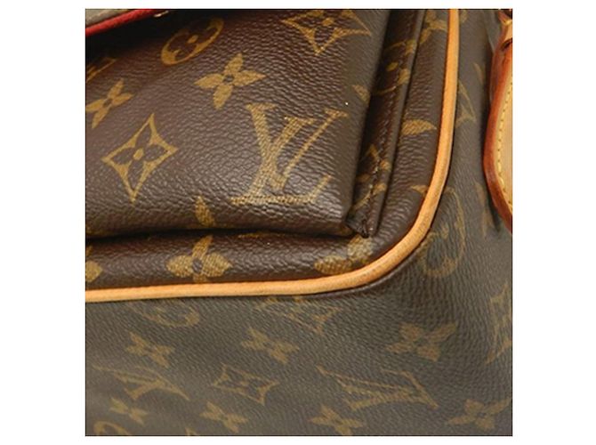 Louis Vuitton Marrone Monogram Viva Cite MM - vista 8