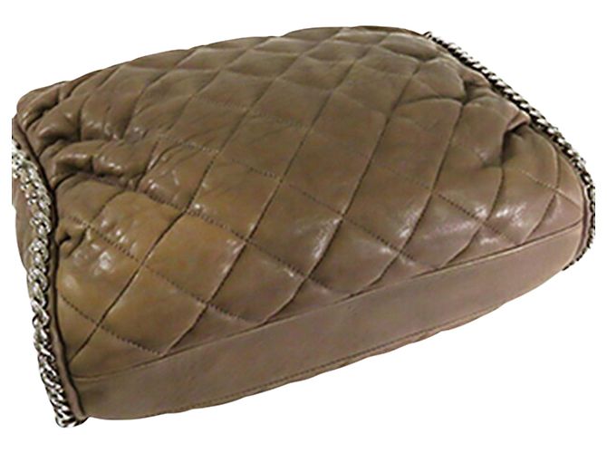 Borsa Chanel Brown Quilted Washed Lambskin Chain Around Hobo Marrone Taupe - vista 6