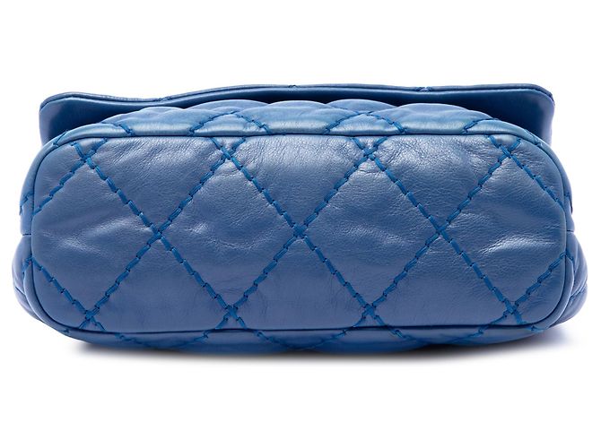 Chanel Blue Small Calfskin Love Me Tender Flap - vista 3