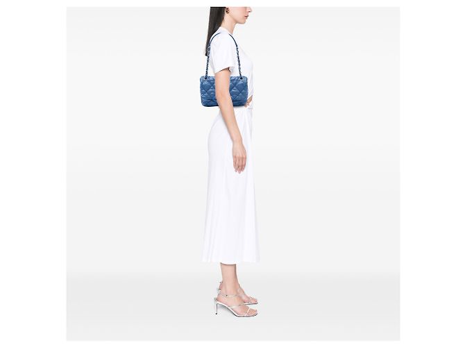 Chanel Blue Small Calfskin Love Me Tender Flap - vista 6