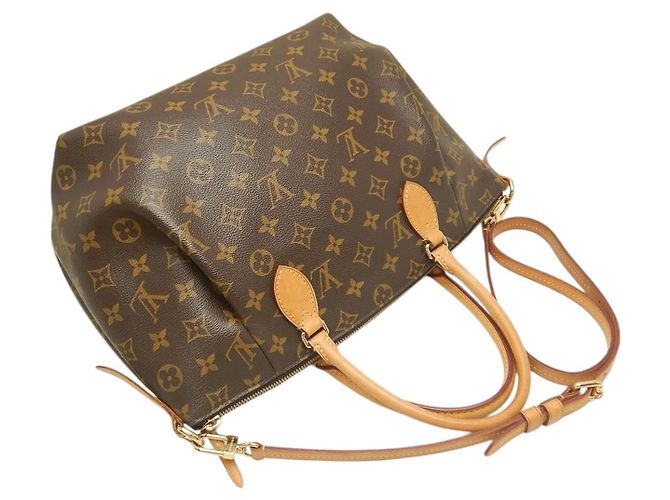 Louis Vuitton Marrom Monogram Turenne MM - vista 16