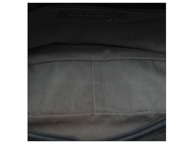 Chanel Black Iridescent Calfskin East Glint Flap Nero - vista 4