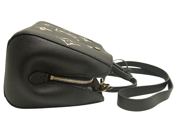 Louis Vuitton Black Bicolor Monogram Empreinte Giant Montaigne BB Nero - vista 14