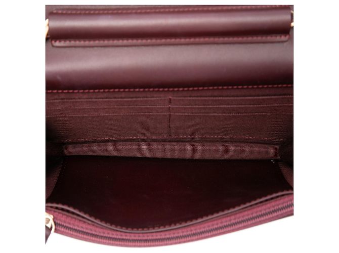 Wallet On Chain Portafoglio con catena Chanel Red Quilted Patent Reissue 2.55 Rosso Bordò - vista 4