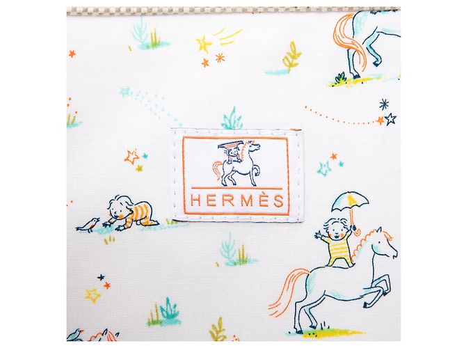 Hermès White Toile Cabriole Nappy Bag Weiß - Ansicht 5