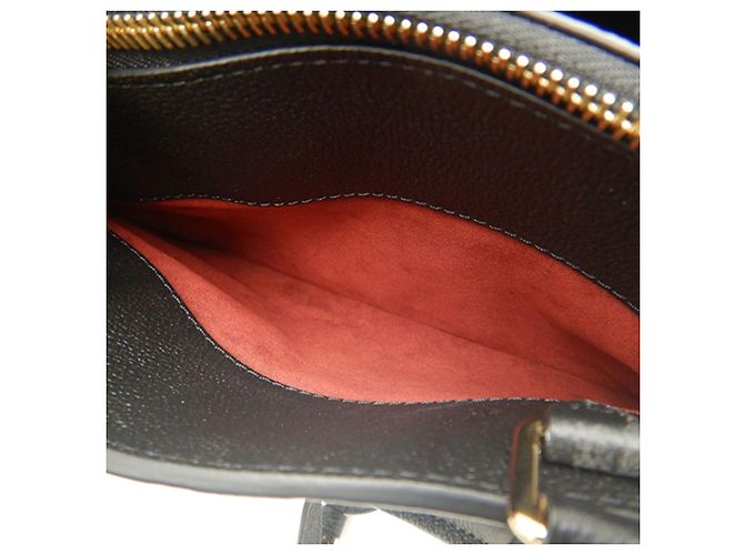 Louis Vuitton Black Monogram Empreinte Giant Petit Palais Nero - vista 8