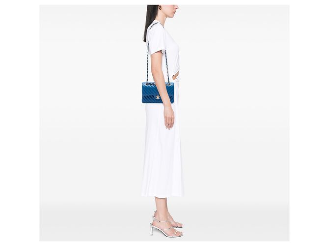 Chanel Blue Small Classic Chevron Lambskin Double Flap - vista 6