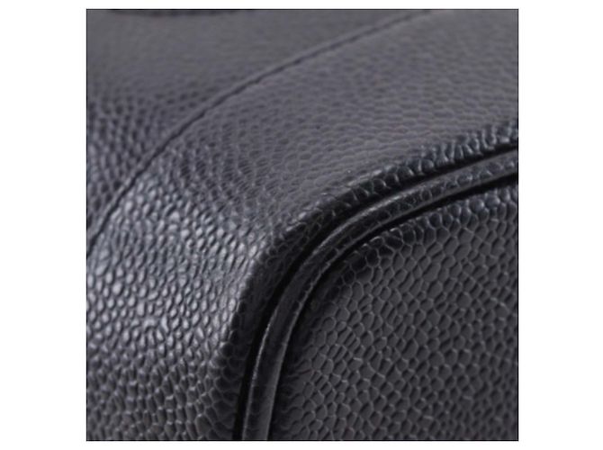Vanity Beauty case Chanel Black CC Caviar Nero - vista 15