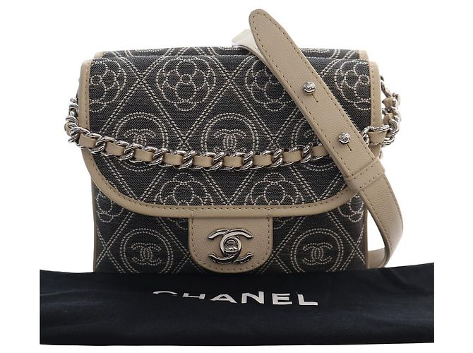 Chanel Gray Camellia Printed Canvas Double Side Flap Marrone - vista 15