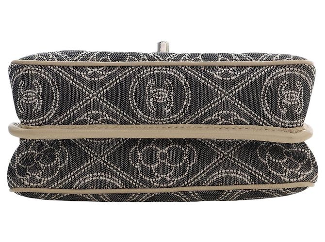 Chanel Gray Camellia Printed Canvas Double Side Flap Marrone - vista 3