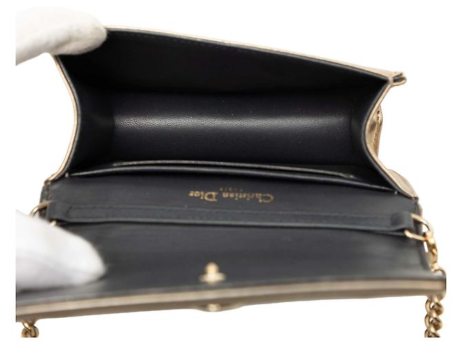 Dior Gold Baby Metallic Patent Microcannage Diorama Flap D'oro - vista 4