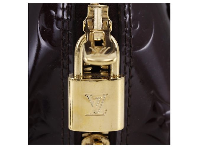 Louis Vuitton Alma BB in Monogram Vernis viola Porpora - vista 8