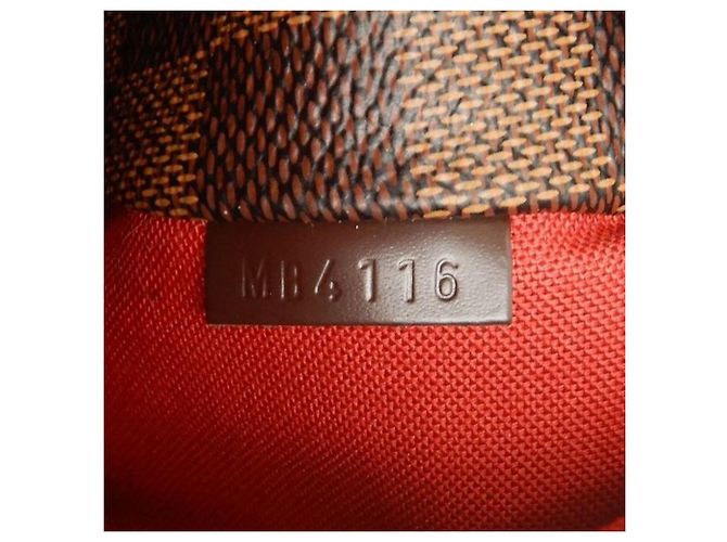Louis Vuitton Marrone Damier Ebene Totally PM - vista 9