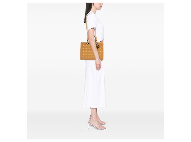 Dior Beige Large Patent Cannage Lady Dior - vista 6