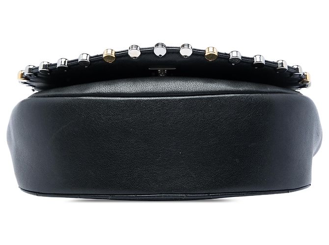 Chanel Black Small Quilted Lambskin Studded Bubble Flap Nero - vista 3