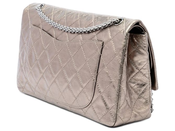 Chanel Gold Metallic Aged Calfskin Reissue 2.55 Double Flap 227 D'oro - vista 2