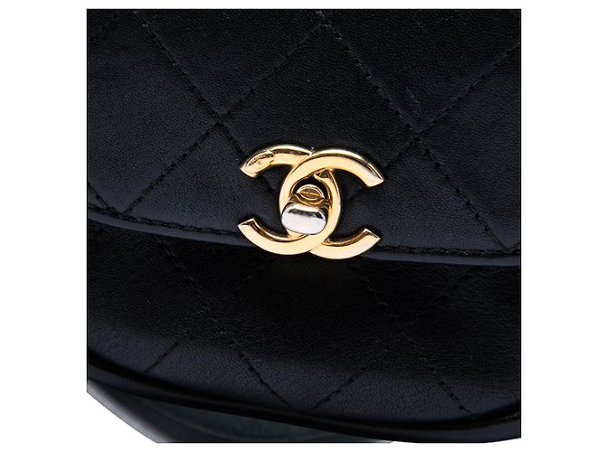 Chanel Black Small CC Quilted Lambskin Messenger Flap Nero - vista 5