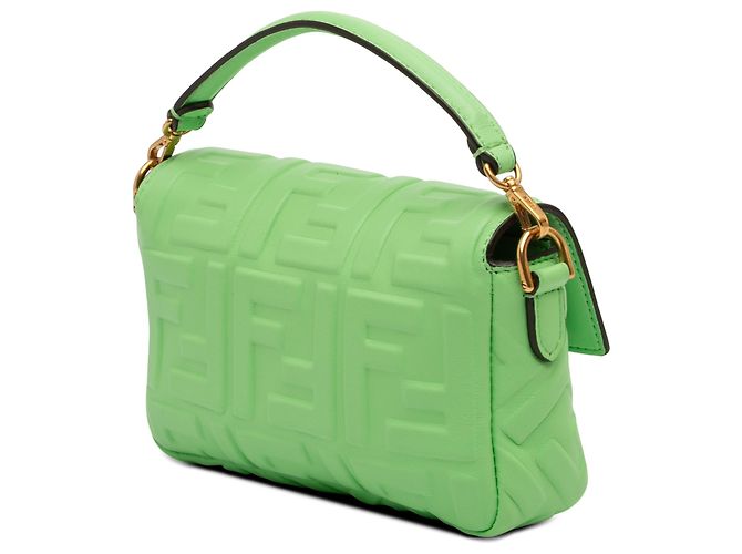 Bolso Baguette Fendi Verde en cuero con relieve Mini Zucca Verde claro - vista 2
