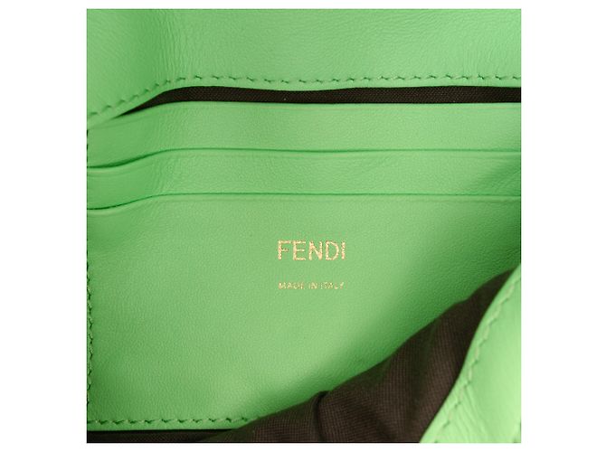 Bolso Baguette Fendi Verde en cuero con relieve Mini Zucca Verde claro - vista 5