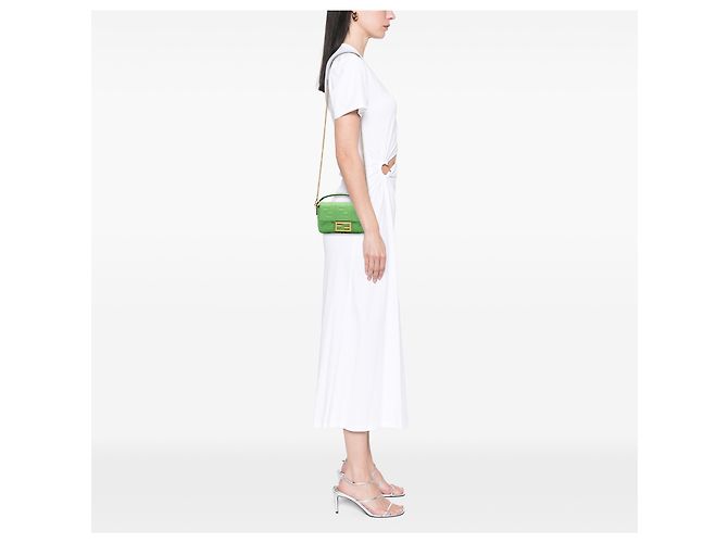 Bolso Baguette Fendi Verde en cuero con relieve Mini Zucca Verde claro - vista 6