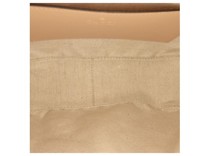 Gucci Beige Small GG Matelasse in pelle di vitello a tracolla - vista 4