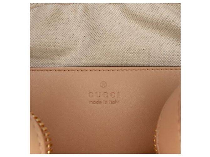Gucci Beige Small GG Matelasse in pelle di vitello a tracolla - vista 5