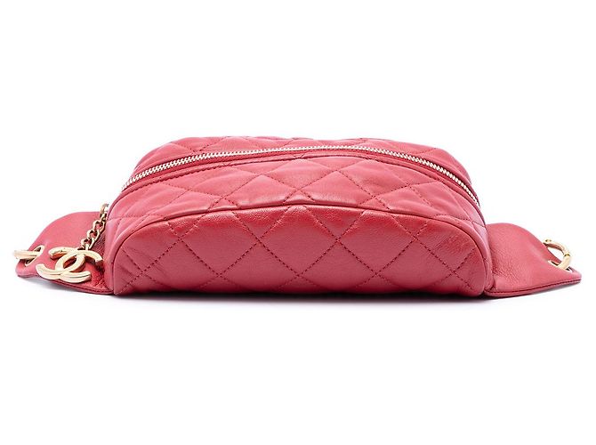 Chanel Red CC gesteppte Lammfell Gürteltasche Rot - Ansicht 3