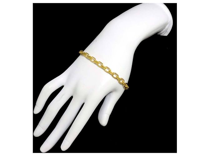 Timeless Bracciale Charm in Oro Giallo 18K Chanel - vista 6