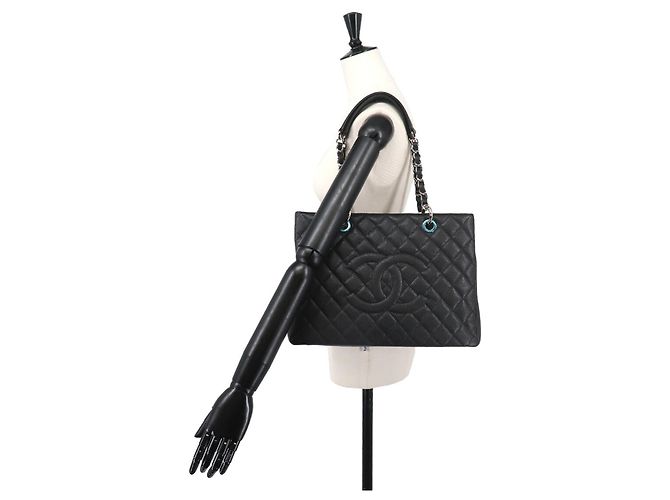 Borsa Tote Chanel Matelasse Grand Chain Nero - vista 10