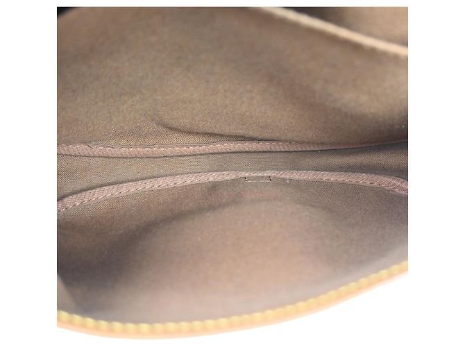 Louis Vuitton Saumur Monogram 30 Marrone - vista 3