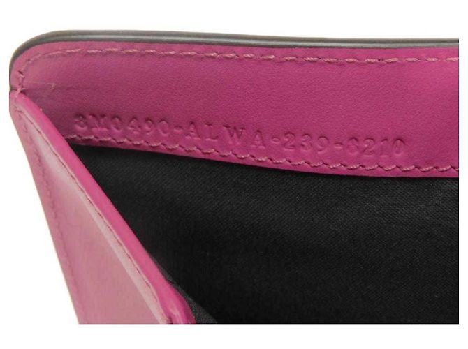 Fendi Bi-fold Wallet in Pink - Ansicht 14