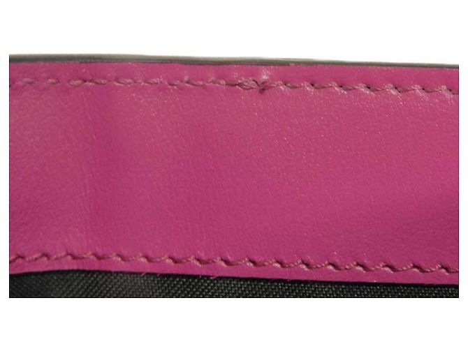 Fendi Bi-fold Wallet in Pink - Ansicht 16