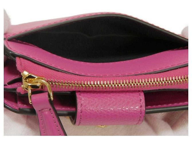 Fendi Bi-fold Wallet in Pink - Ansicht 28